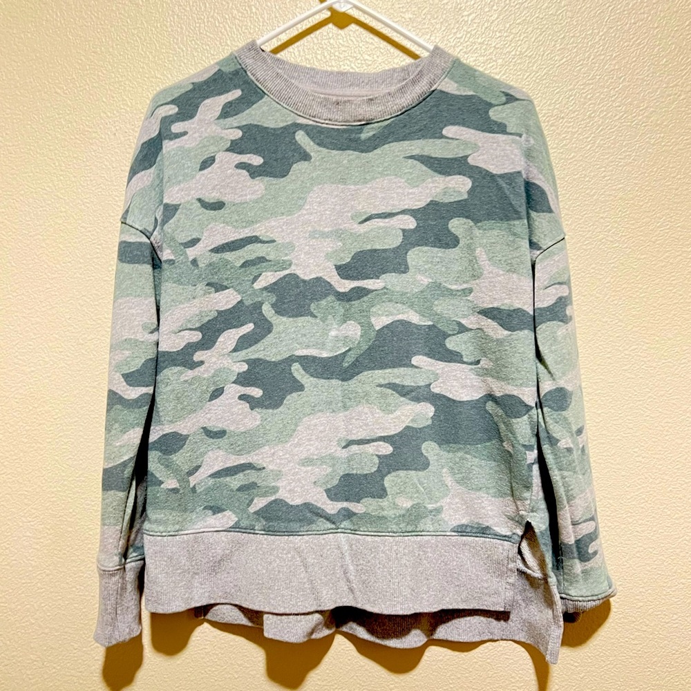 Army Pattern Casual Sweater- Medium